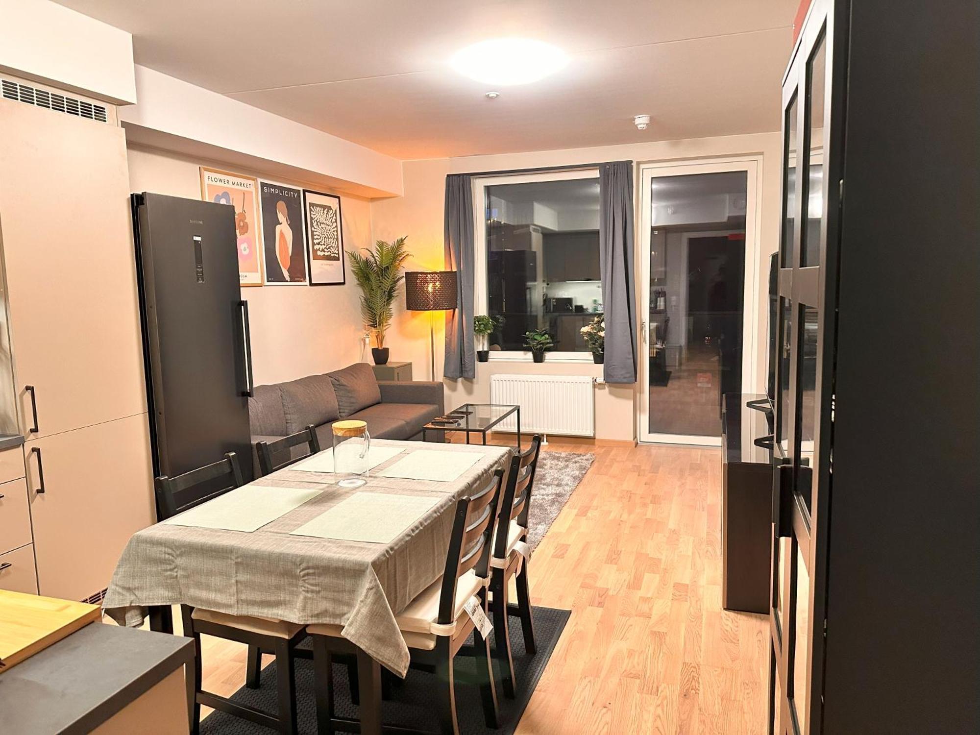 New Modern 2 With 2 Beds & Free Parking Lorenskog