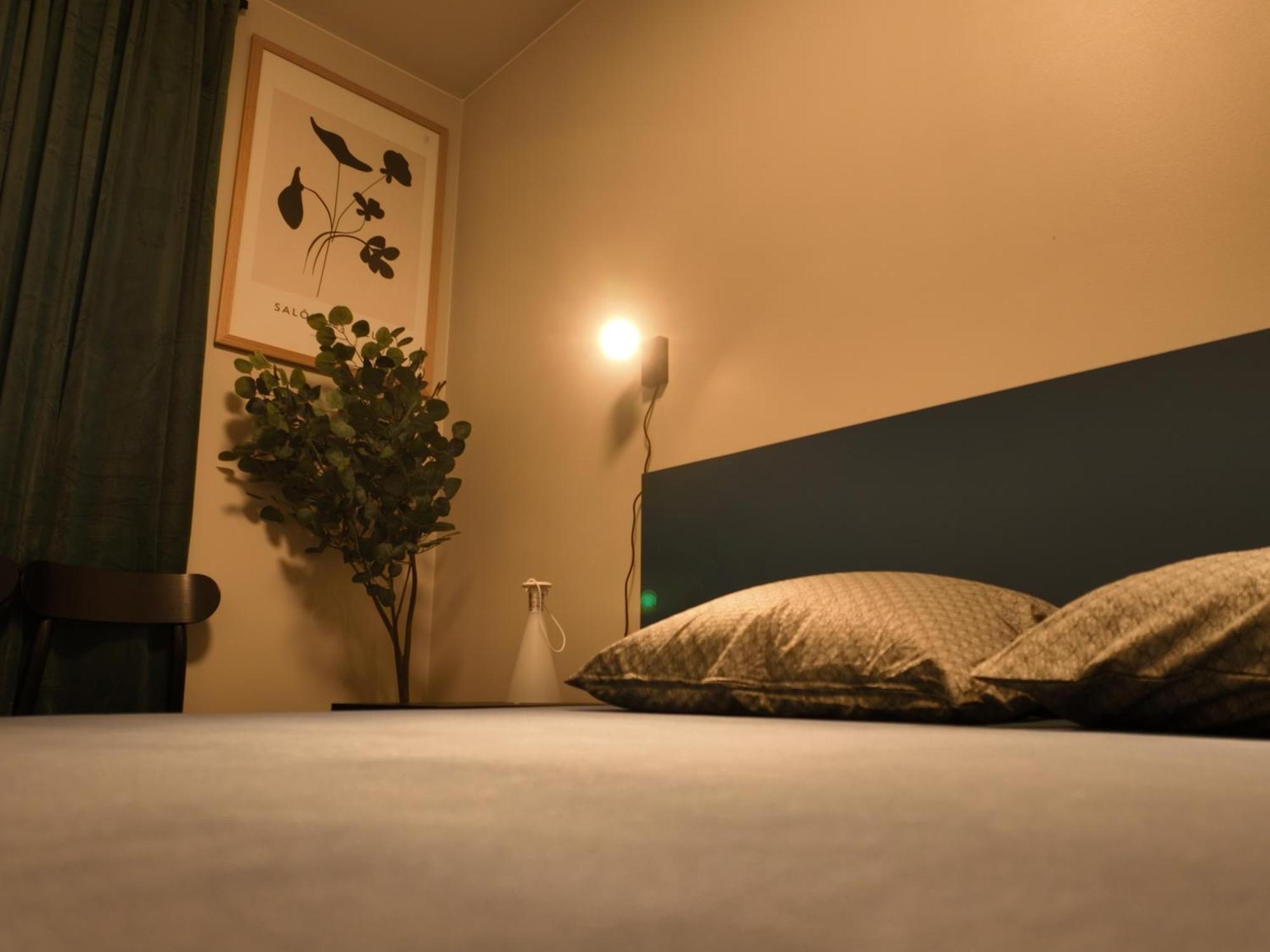 New Modern 2 With 2 Beds & Free Parking *